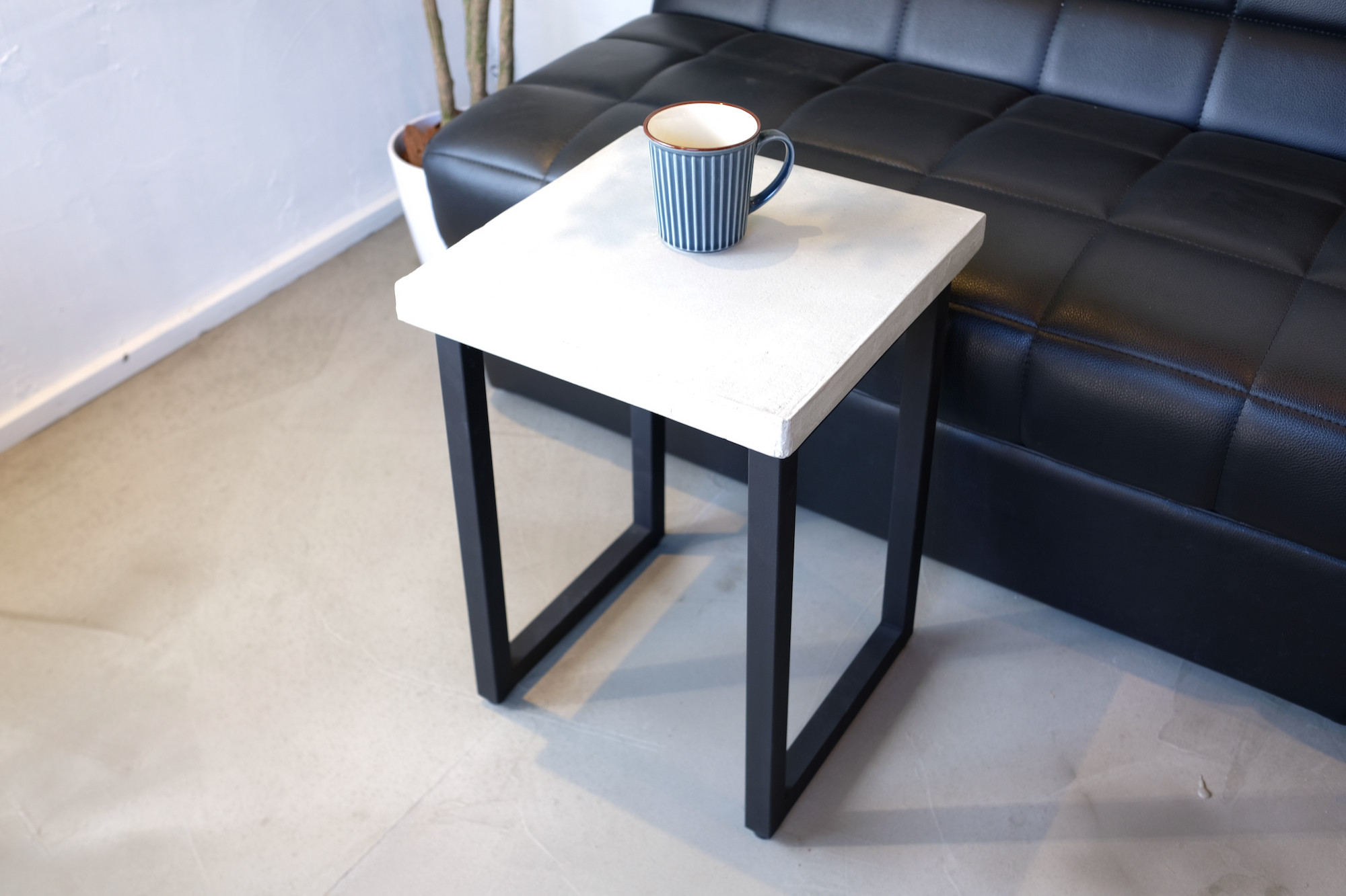 モルタル×アイアンネストテーブル　(小)