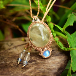 煙ゆく月☆ホワイトガーデン ムーンストーン マクラメネックレス