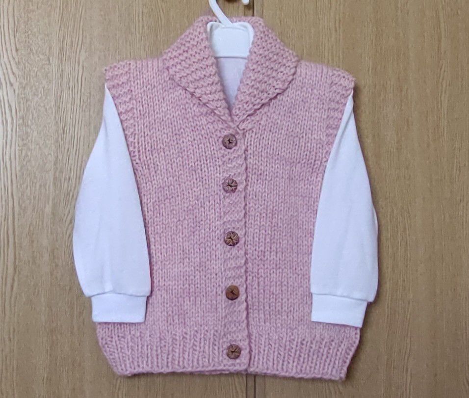 ハンドメイド　手編み　ベスト　レッド　ピンク ハンドメイド 手編み ベスト レッド ピンク