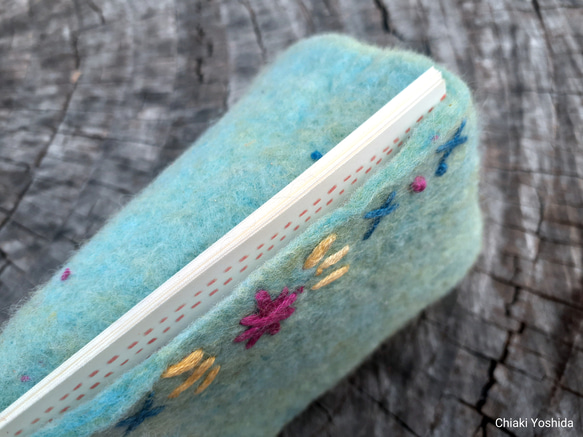 カードケース・名刺入れ　南の国の花　～羊毛フェルト　インド綿　ブロックプリント　刺繍　パッチワーク 6枚目の画像