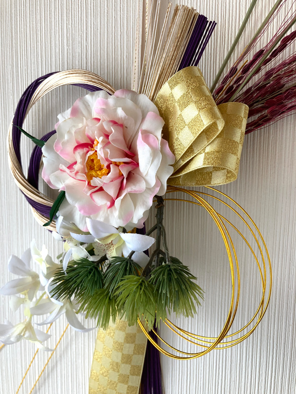 水引金紫正月しめ飾り・桃色椿と蘭 3枚目の画像