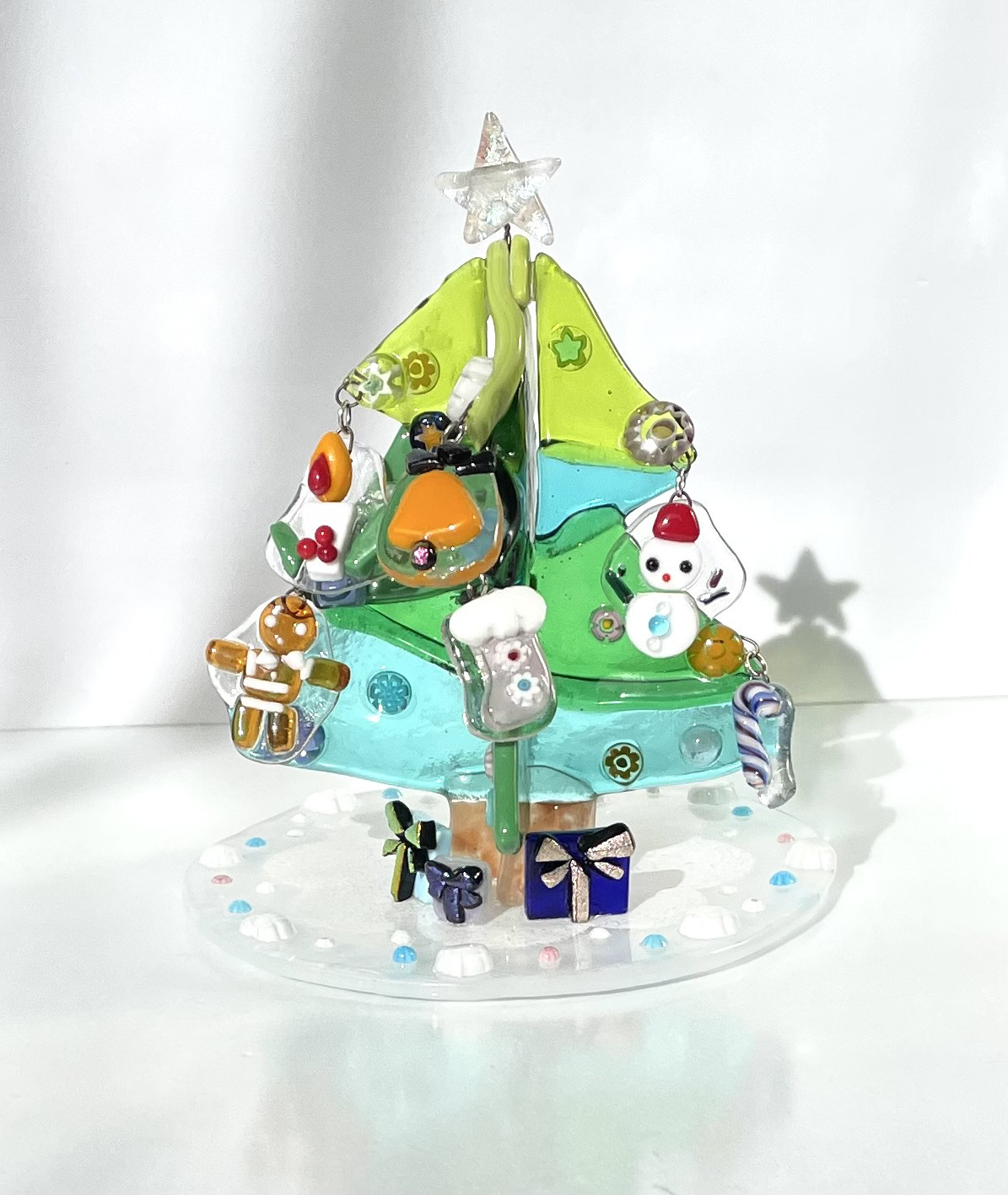 ガラス製クリスマスツリー　イタリア・ベネチア ガラス製クリスマスツリー イタリア・ベネチア - メルカリ