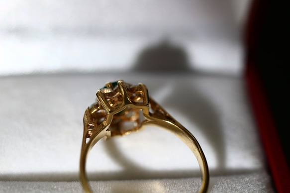 英国 1974年 指輪 グリーンストーン 純金 375 宝石 鑑定書付 プレゼント ギフト レディース ビンテージ J8 6枚目の画像