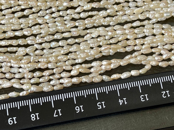 PA153  約3mm ライスパール 真珠  淡水パール 1連売り 天然石 パワーストン 4枚目の画像