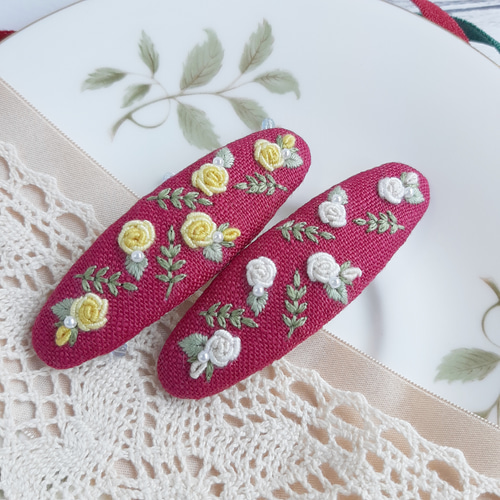 大人可愛い yellow rose 刺繍パッチンピン 薔薇刺繍パッチンピン