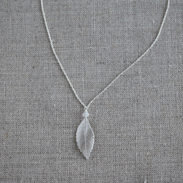 Elm leaf stone necklace (small) [P082SV(ST)] 3枚目の画像