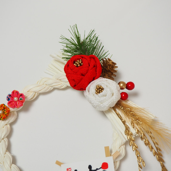【お正月飾り】紅白椿・ラタン飾りリース 4枚目の画像