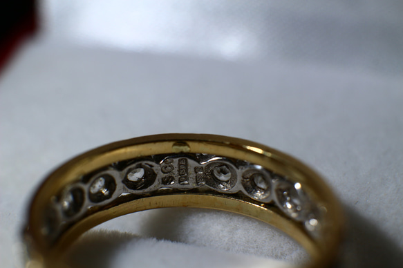 英国 1965年 指輪 キュービックジルコニア 純金率375 鑑定付 プレゼント ギフト レディース J14 6枚目の画像
