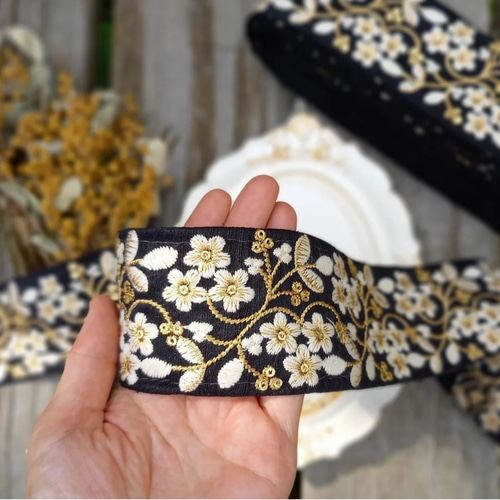 インド刺繍リボンのヘアゴム(no.170ジャスミン小花・ボタニカル刺繍