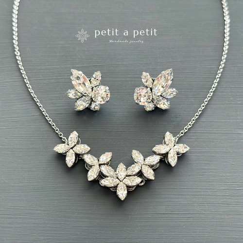 fleur ange　スワロフスキー使用　ロングネックレス fleur ange スワロフスキー使用 ロングネックレス - メルカリ