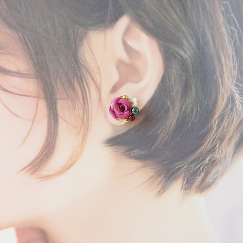 手染めレザー＊ピンクのバラのピアス/イヤリング【特集掲載】 ピアス