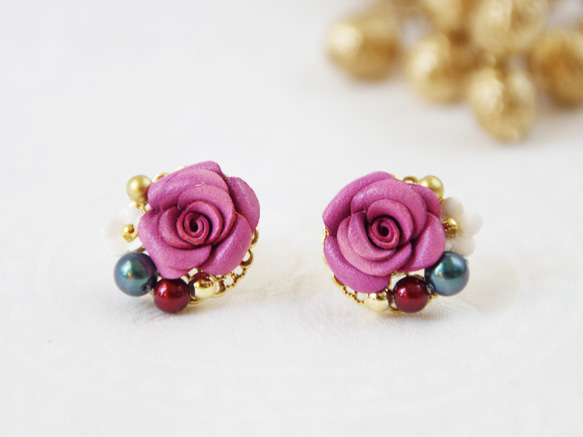 手染めレザー＊ピンクのバラのピアス/イヤリング【特集掲載】 ピアス