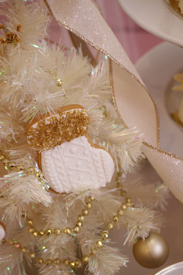 【White×Golde クリスマスオーナメント2枚】アイシングクッキー / オーダー 2枚目の画像