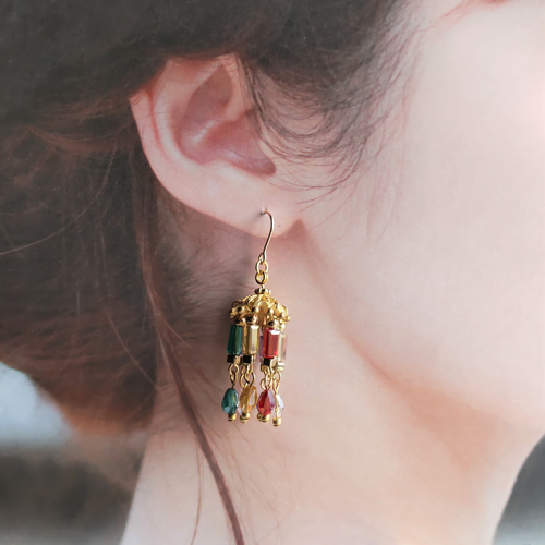 14kgf シャンデリアピアス♡ 14kgf スモーキー シャンデリアピアス - メルカリ