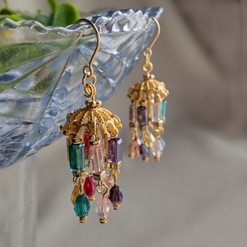 再販♪】＊k14gf＊ ～ メリーゴーランド風 シャンデリア ピアス