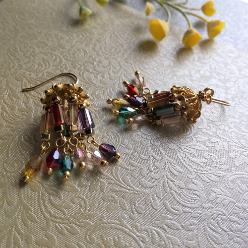 再販♪】＊k14gf＊ ～ メリーゴーランド風 シャンデリア ピアス