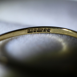 絶品 英国 1988年 ゴールド リング 指輪 ビンテージ オパール サファイヤ 純金 純金率375 宝石 J20 3枚目の画像