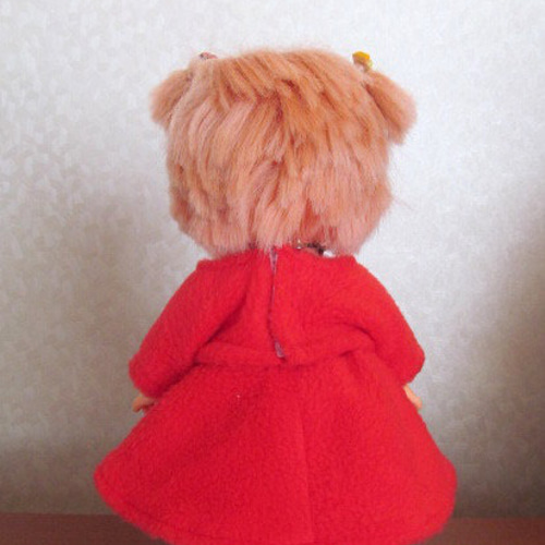 お人形のお洋服⁑ふわふわ＊赤いフリース＊トレーナー＆スカート