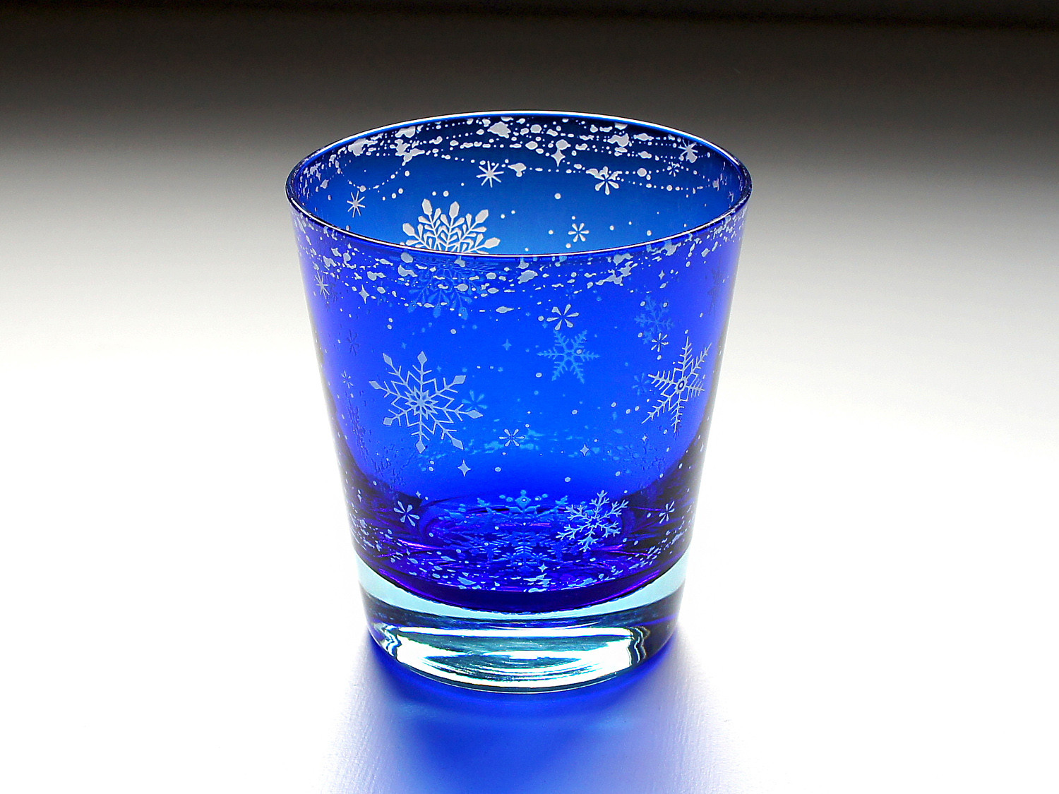 彩貴・舞雪華（藍双）