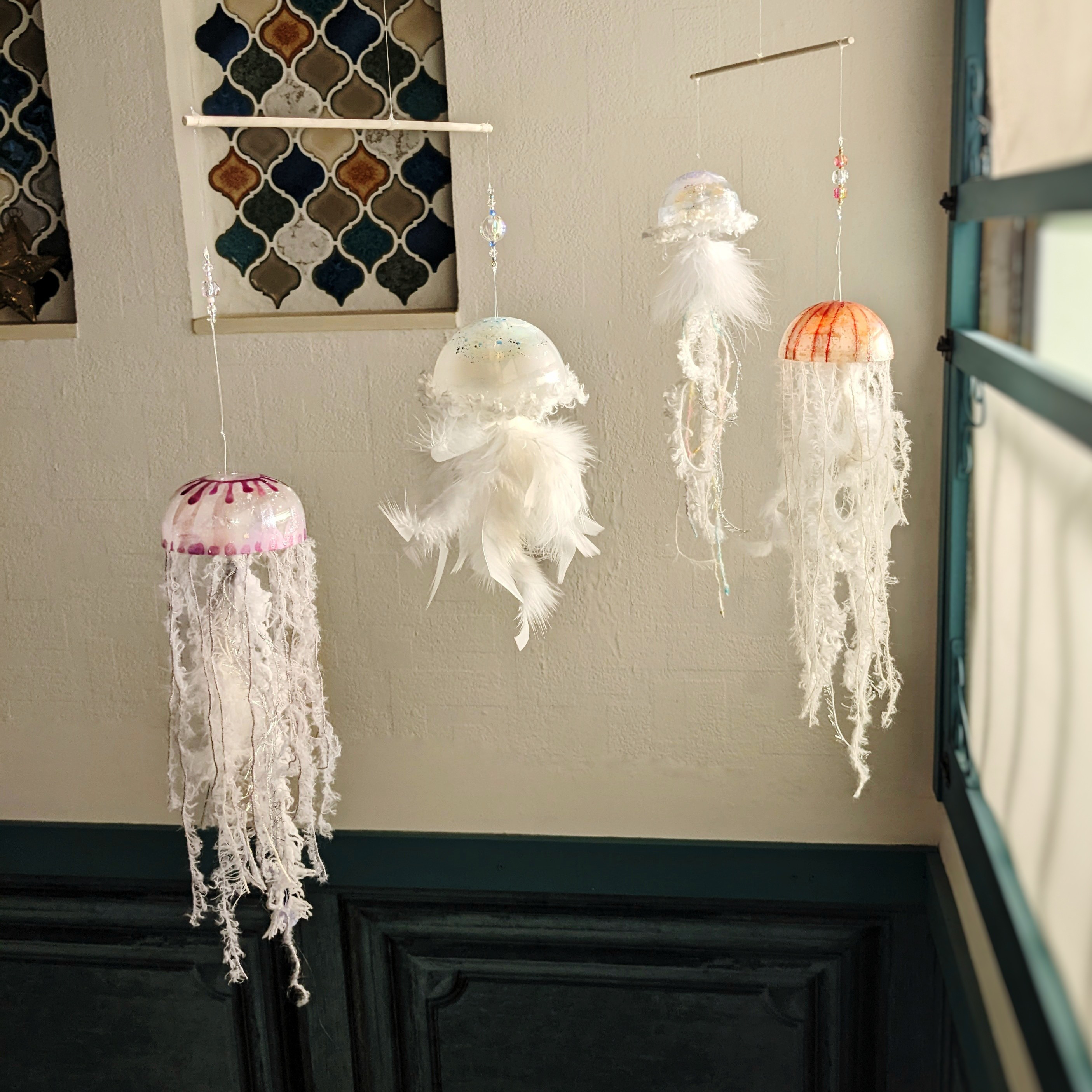 クラゲモビール ミズクラゲ アカクラゲ アマクサクラゲ ムラサキクラゲ サンキャッチャー メリー ベッドメリー くらげ