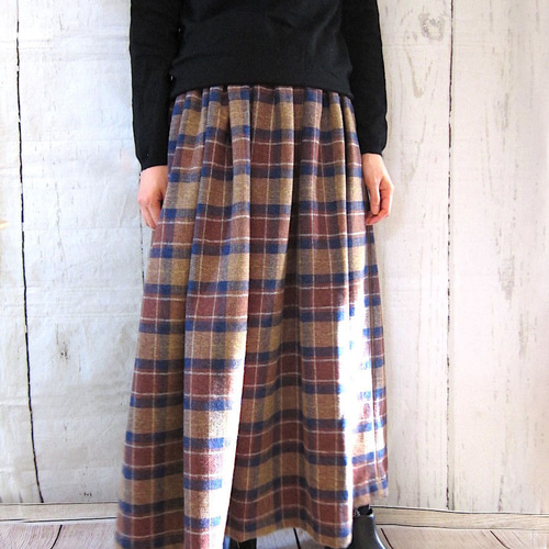 Aquascutum チェック柄ツイード プリーツスカート 9 （アクアスキュー 