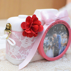 【春色新作2023】大人かわいい結婚祝い用レース付カメラ型フォトフレーム　ピンク 5枚目の画像