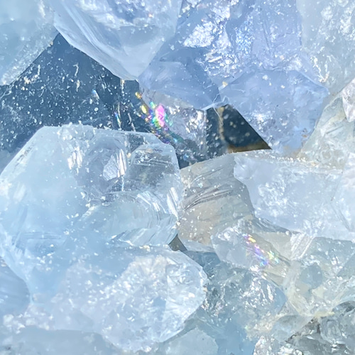 天使の石໒꒱✨虹入り セレスタイト 天青石 クラスター 原石 ラフ