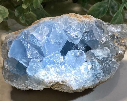 天使の石໒꒱✨虹入り セレスタイト 天青石 クラスター 原石 ラフ