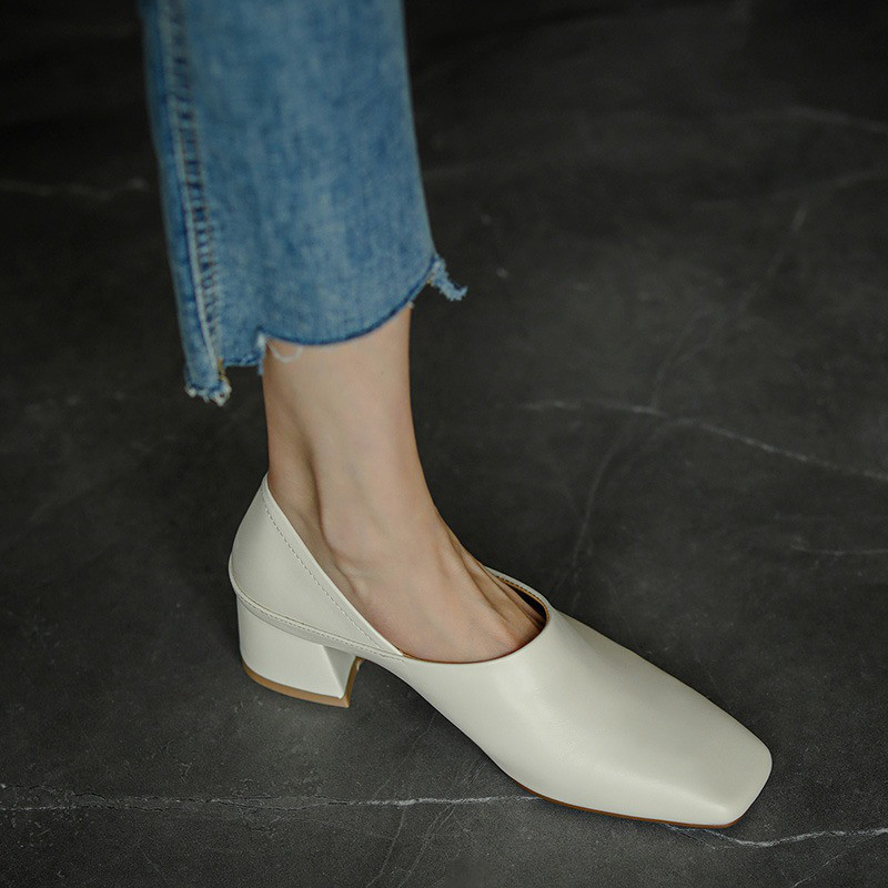 パンプス レディース 革靴 レザー シューズ カスミソウ 秋冬新作2023 秋色 クラシック 結婚式 秋 ブーティー