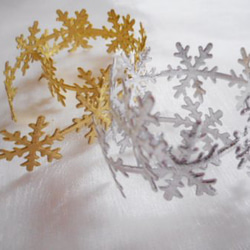 雪の結晶ガーランドリボン　snow crystal　ゴールド＆シルバー　2m 1枚目の画像