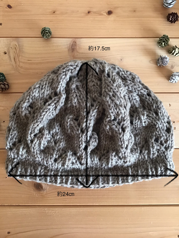透かし編みのベレー帽 3枚目の画像