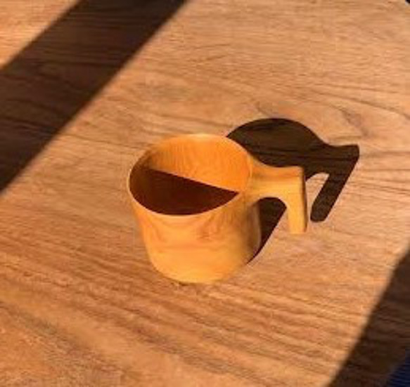 【☆人気です】たっぷり入る 木製マグカップ　wooden mag　銀杏　0049 1枚目の画像