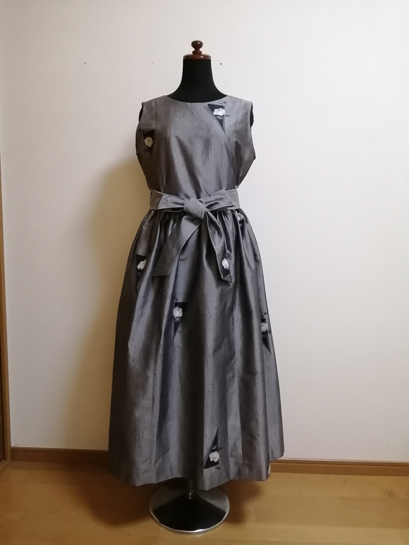 SOLD　着物リメイク　ワンピース　紬 