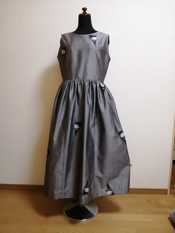 SOLD　着物リメイク　ワンピース　紬 