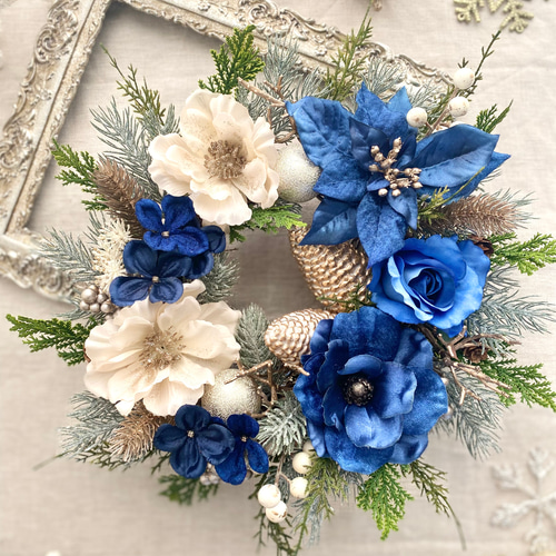 商品名【愛乃】あいみょん❤ポインセチアとローズのクリスマスリース ポインセチアのリース | FLOWER DESIGN mio-mano