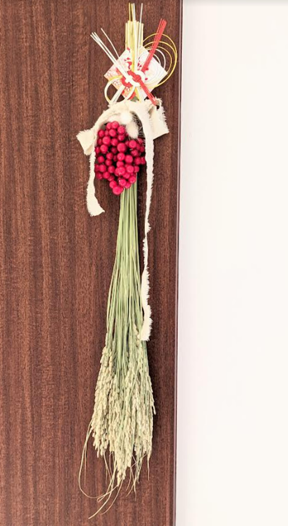 ナチュラルで可愛い！和モダンな赤い実のしめ縄飾り　年末年始　正月　プレゼント　玄関 1枚目の画像