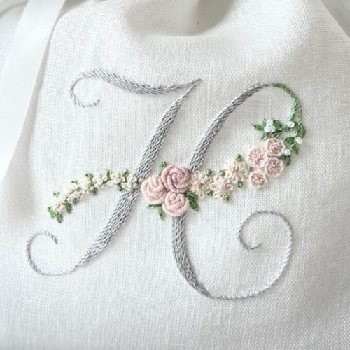 お花とアルファベットの刺繍キット T (グレー系） キット 刺繍