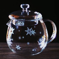 【ティーセット3点】雪の結晶 ティーカップ＆ソーサー2個＋ティーポット丸タイプ 450ｍl 5枚目の画像