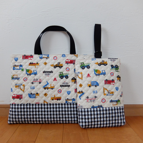 レッスンバッグ＆上履き入れ＊はたらく車＊生成り レッスンバッグ Le