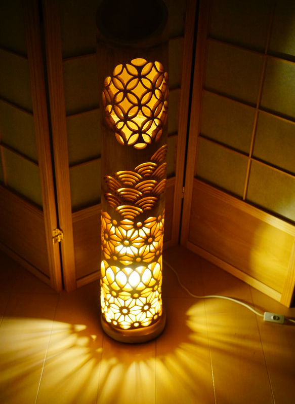 竹灯り・竹あかり・竹灯籠・竹灯篭    繊細彫り～～ 癒しの灯り★和光窓★～～ 竹灯り・竹あかり・竹灯籠・竹灯篭・竹ランプ 繊細彫り～～ 癒しの灯り