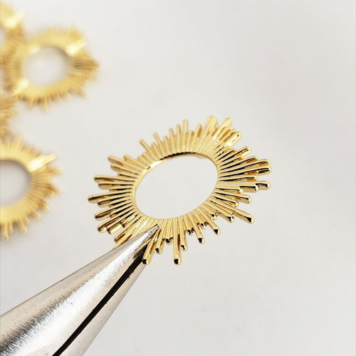 2個 18KGP 真鍮 後光 太陽 サンバースト 宗教 ゴシック パーツ