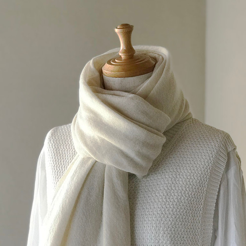 温度を纏う 純カシミヤの2way ふわふわケープマフラー ホワイト