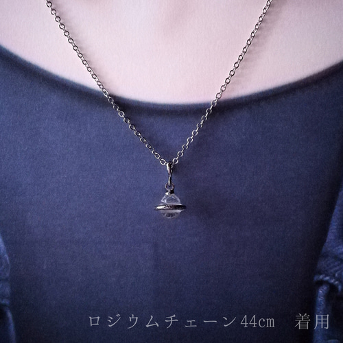 立体 惑星 ネックレス mini クリスタル 】 レジン 宇宙 土星 蓄光 透明