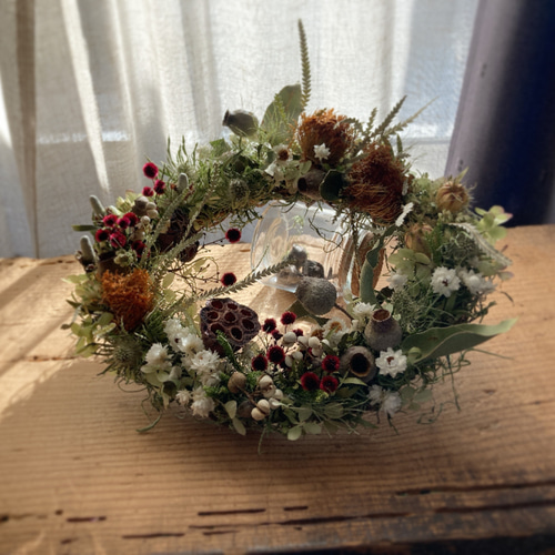 ワイルドフラワーと木の実のリース クリスマスリース リース mou