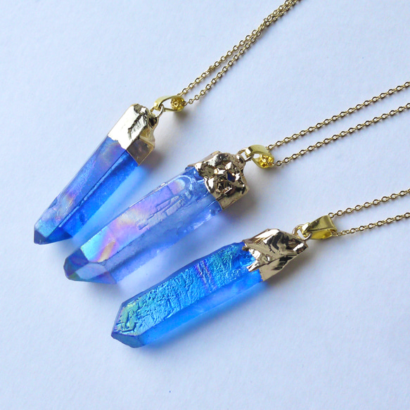 夜の結晶｜オーロラ水晶ネックレス ネックレス・ペンダント Une