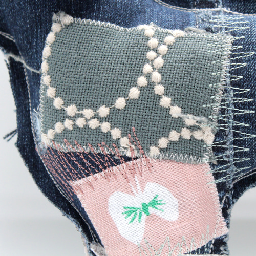 007 わんこクッション minaperhonen ミナペルホネン クッション