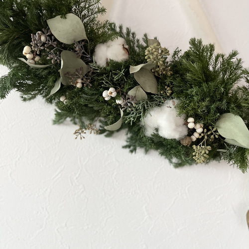 2022 green×whiteのクリスマスアレンジメント② リース pitoiro 通販  