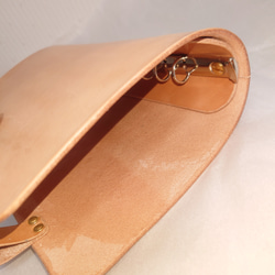 【真鍮と本革のシステム手帳カバー　ベルト式】　 A5サイズ　レザー　ヌメ革　大容量　ブラック　ネイビー　レッド 6枚目の画像