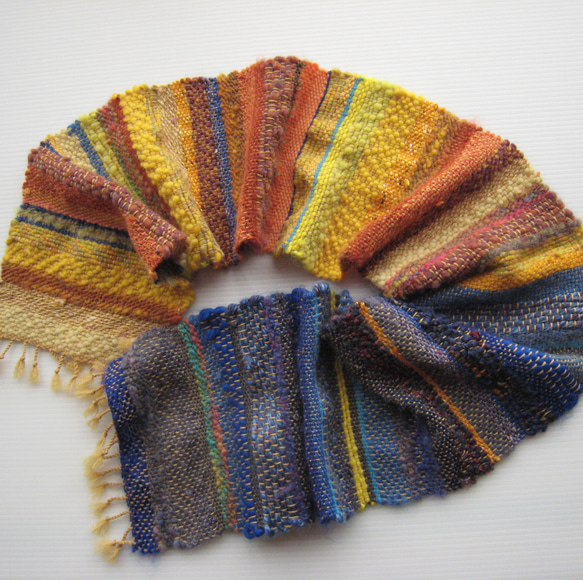 毛糸の手織りマフラー217 1枚目の画像