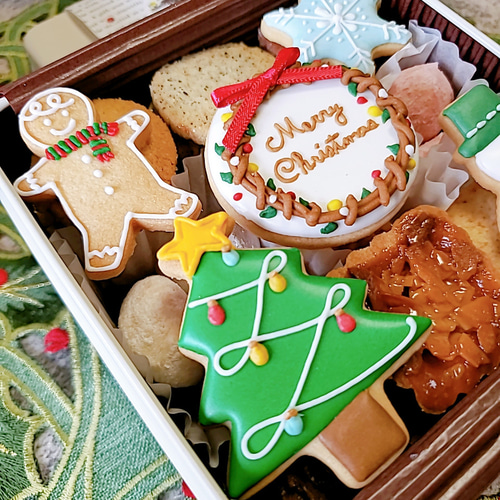 豪華なX'masクッキー缶【creema限定クリスマス2024】 クッキー